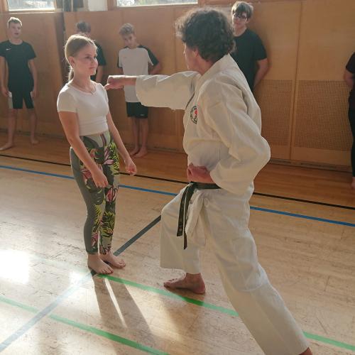 Karate für die 4A